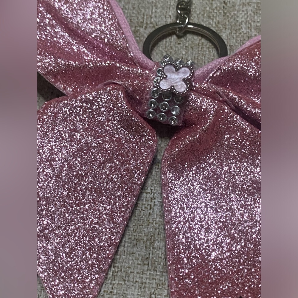 Source Unknown Pink Glitter Bow Key Holder - Picture 4 of 13
